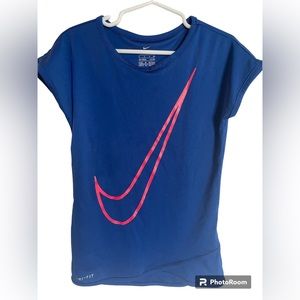 Nike Blue Dri-fit short sleeve shirt